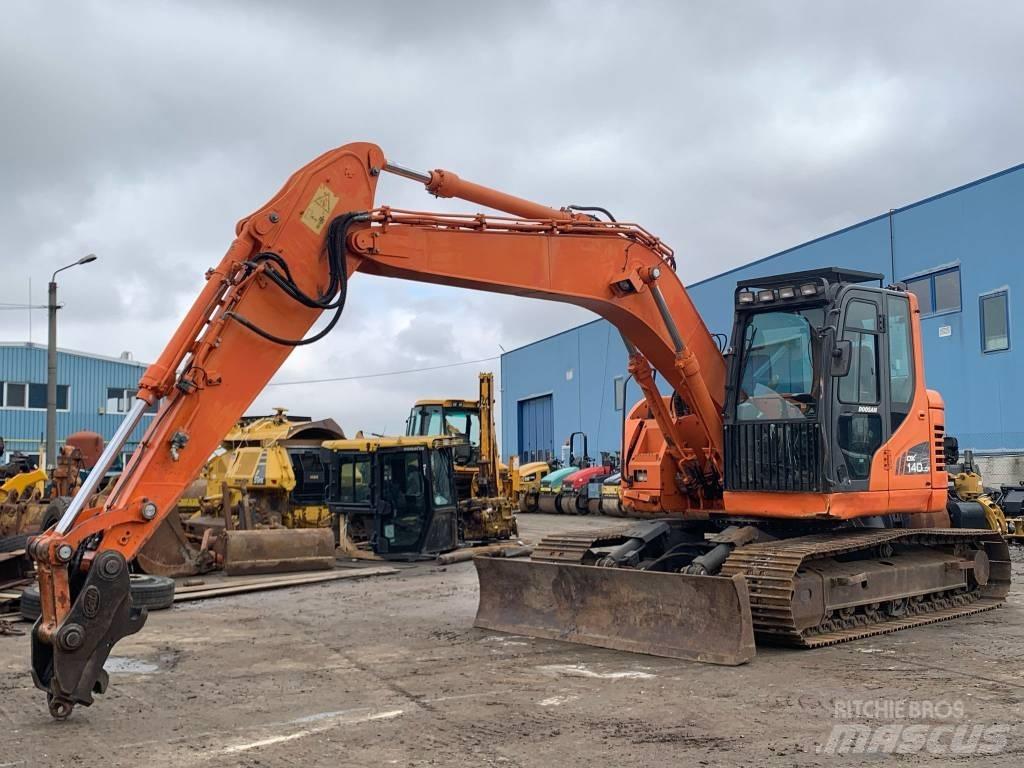 Doosan DX 140 LCR Raupenbagger