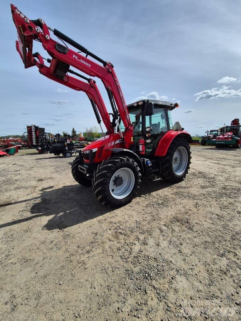 Massey Ferguson 5713 Traktoren
