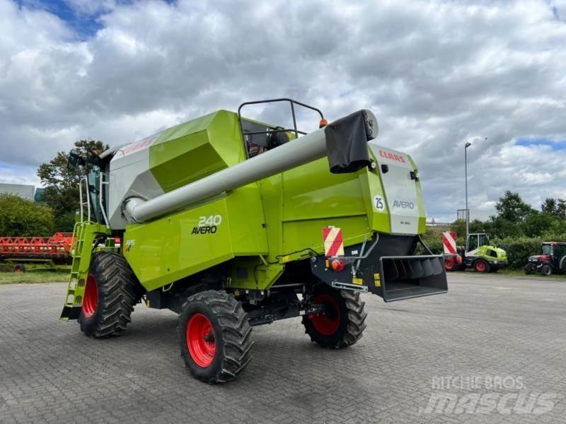 CLAAS AVERO 240 Mähdrescher