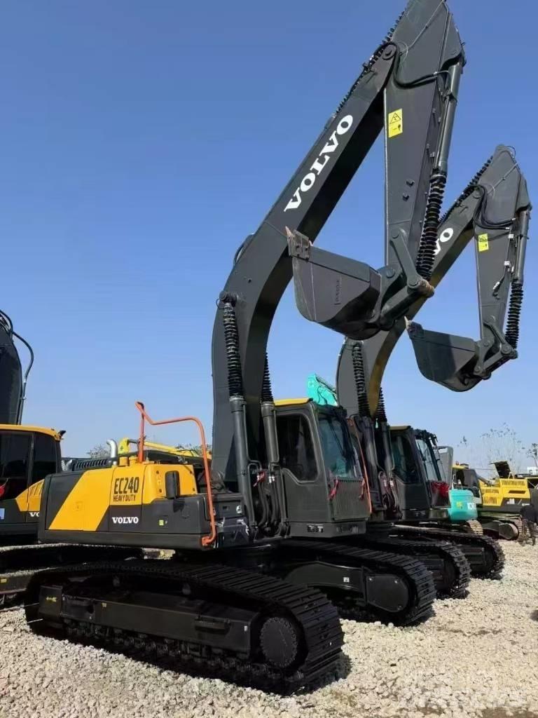 Volvo EC 240 Raupenbagger
