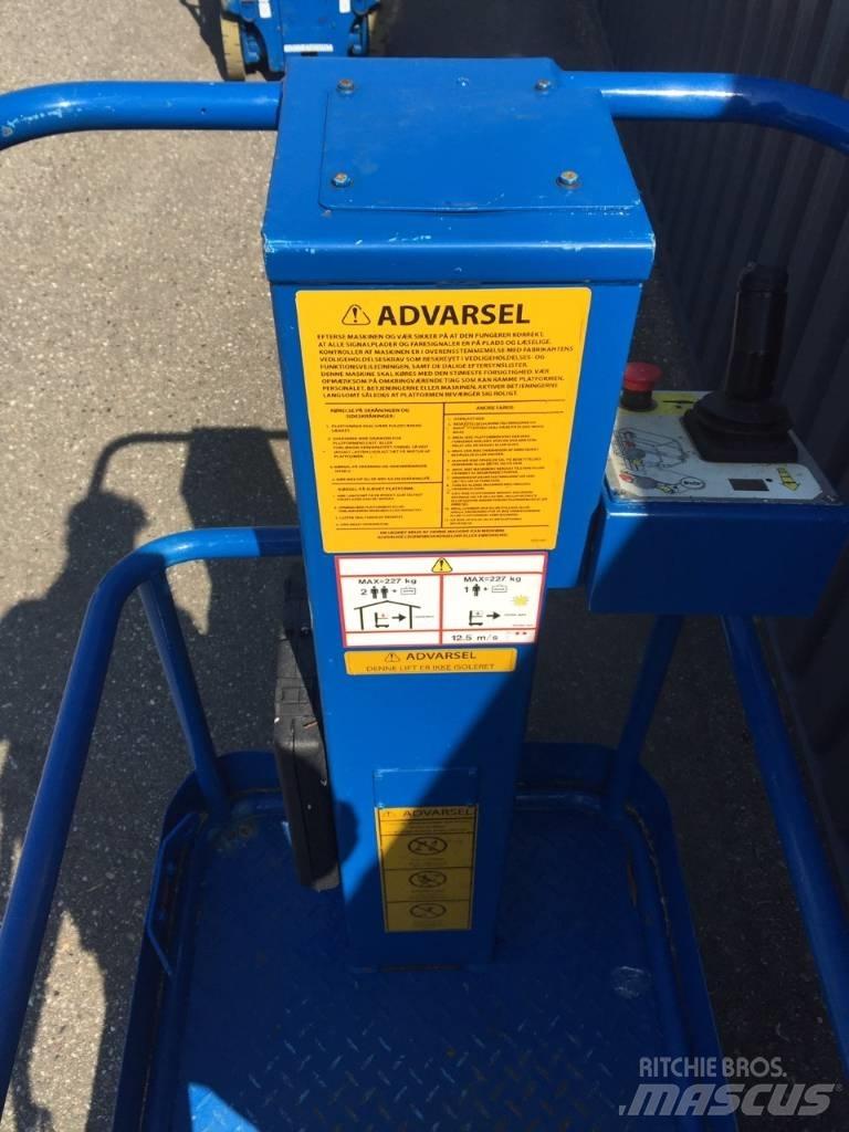 UpRight TM12 Personenaufzüge