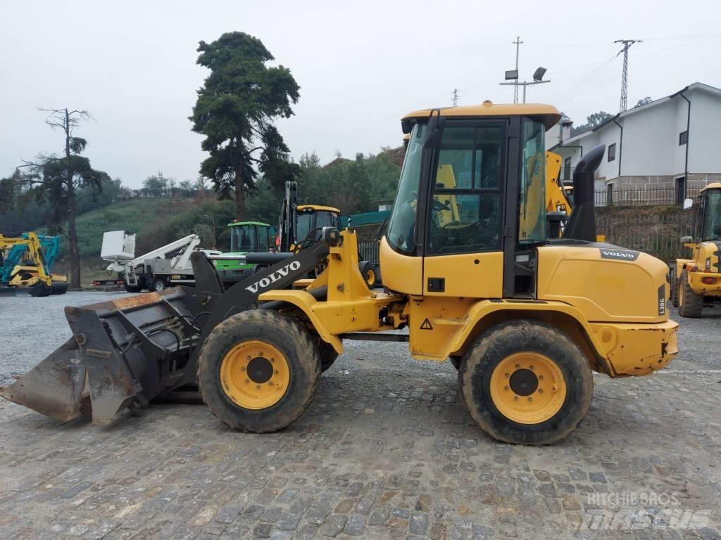 Volvo L 30 G Radlader