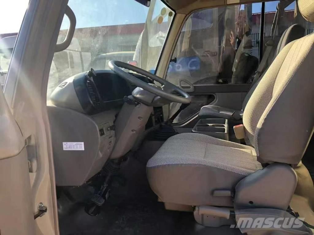 Toyota Coaster Bus Minibusse