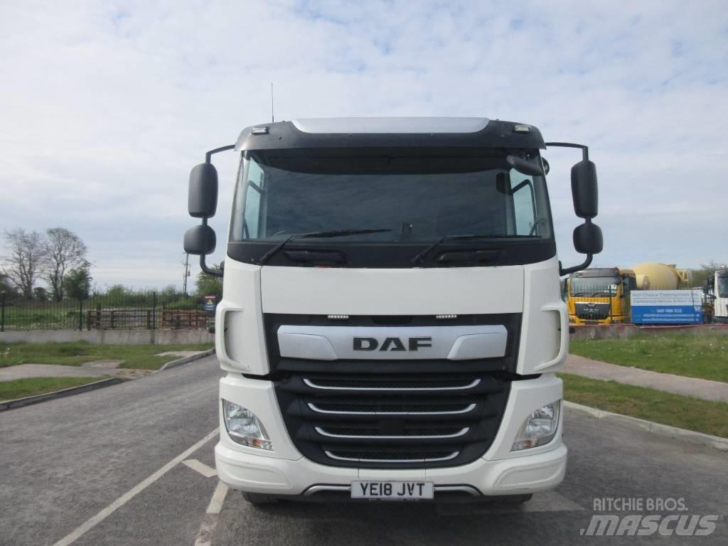 DAF CF450 Pritschenwagen mit Seilwinde
