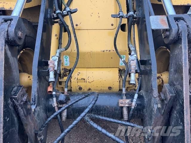 CAT IT 14 G Radlader