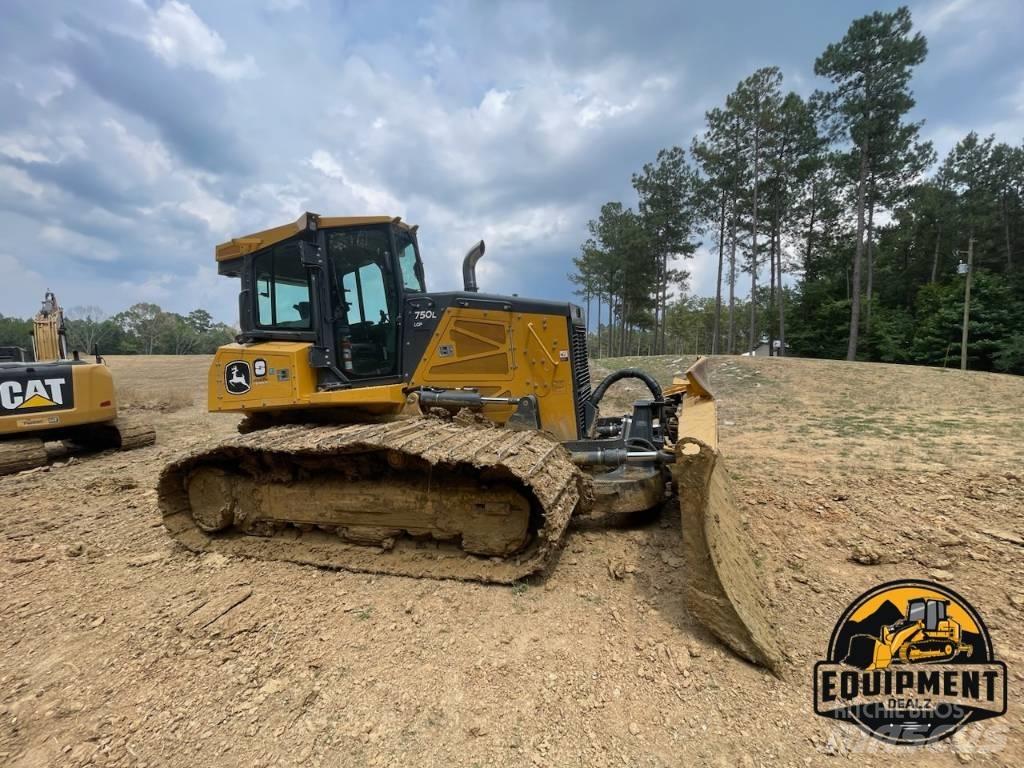 John Deere 750L Bulldozer