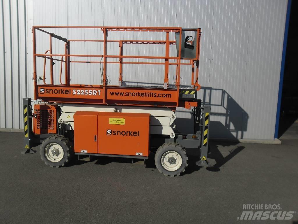 Snorkel S2255RT Scheren-Arbeitsbühnen