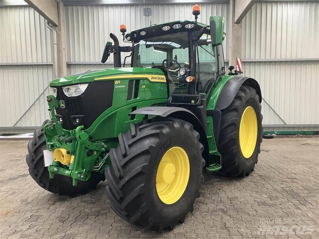 John Deere 6R 215 Traktoren