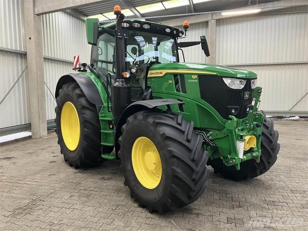 John Deere 6R 215 Traktoren