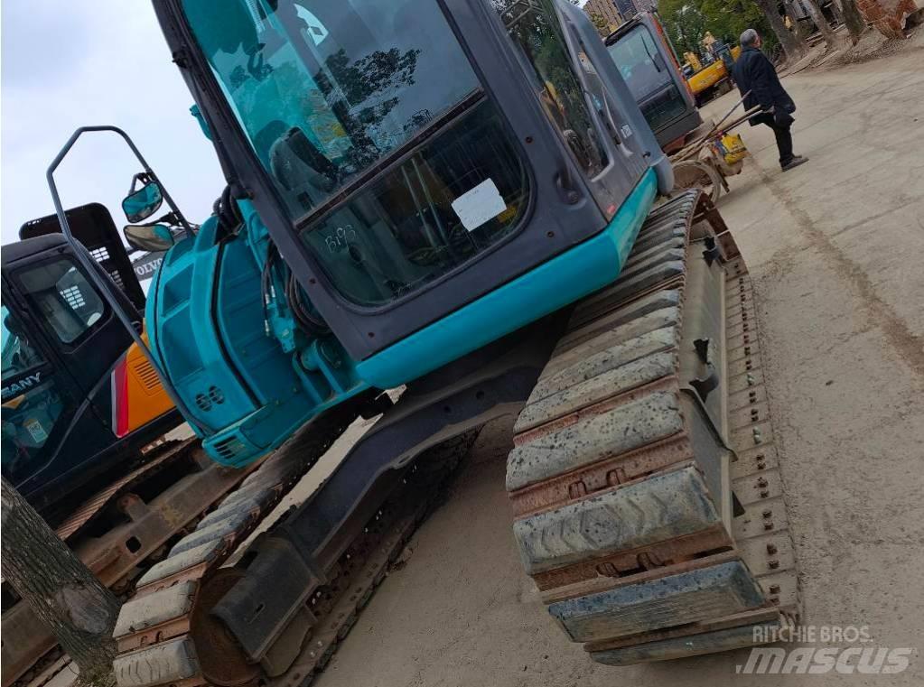 Kobelco SK 135 SR Raupenbagger