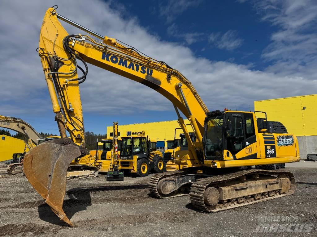 Komatsu HB365LC-3E0 Raupenbagger