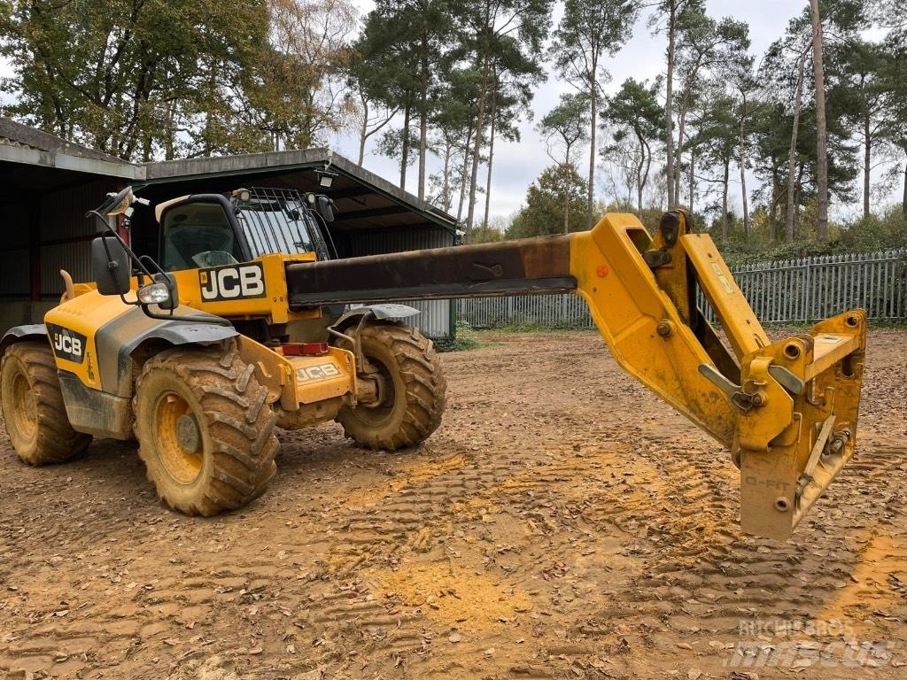 JCB 541-70 Teleskoplader für Landwirtschaft
