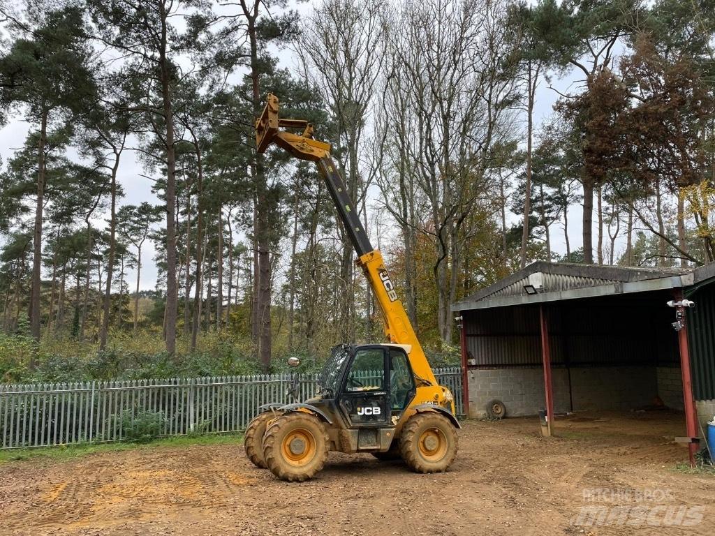 JCB 541-70 Teleskoplader für Landwirtschaft