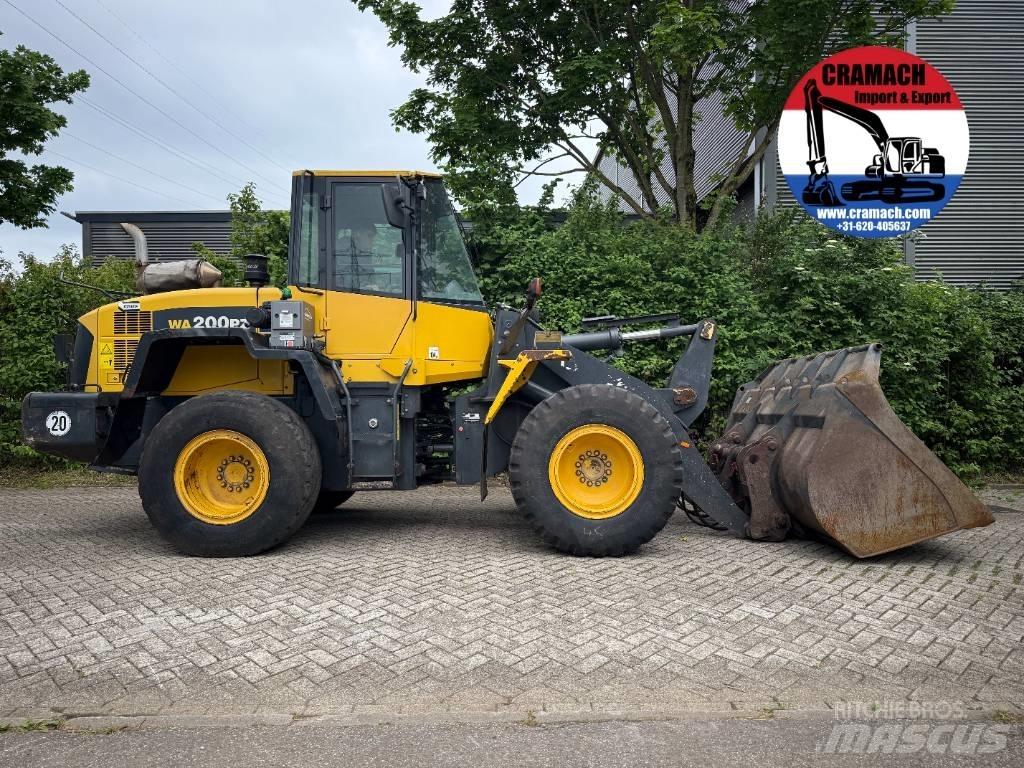 Komatsu WA 200 PZ-6 Radlader