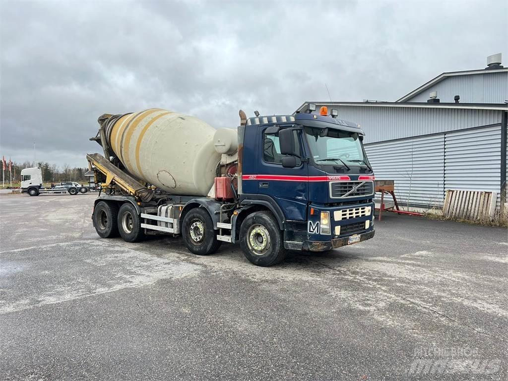 Volvo FM12 8X4 Betonmischer