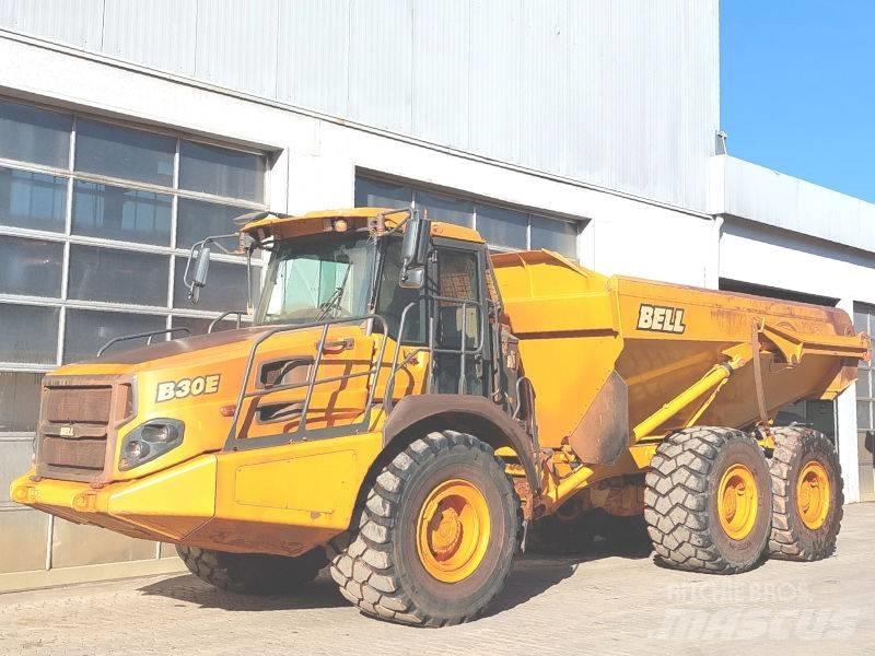 Bell B 30 E Dumper - Knickgelenk