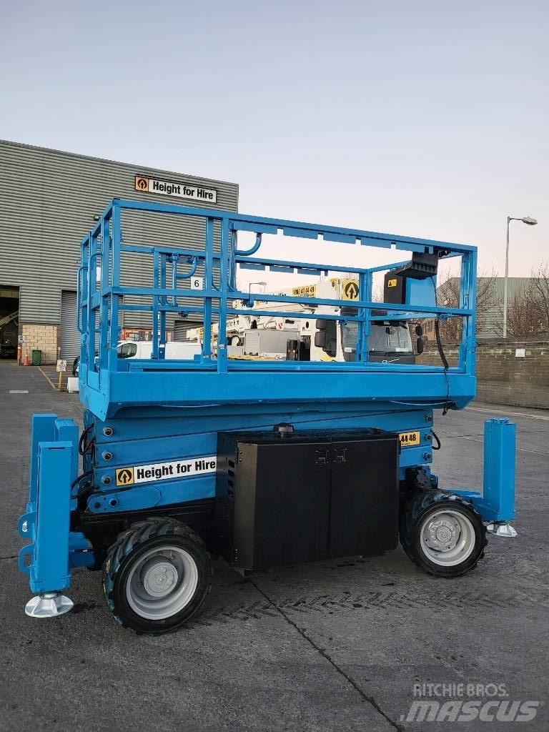 Genie GS 3369 RT Scheren-Arbeitsbühnen