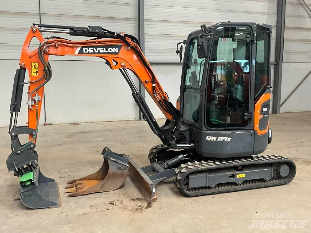 Develon DX 27 Z-7 Minibagger < 7t