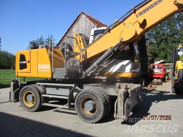 Liebherr LH 22 M Materialumschlag
