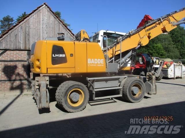 Liebherr LH 22 M Materialumschlag