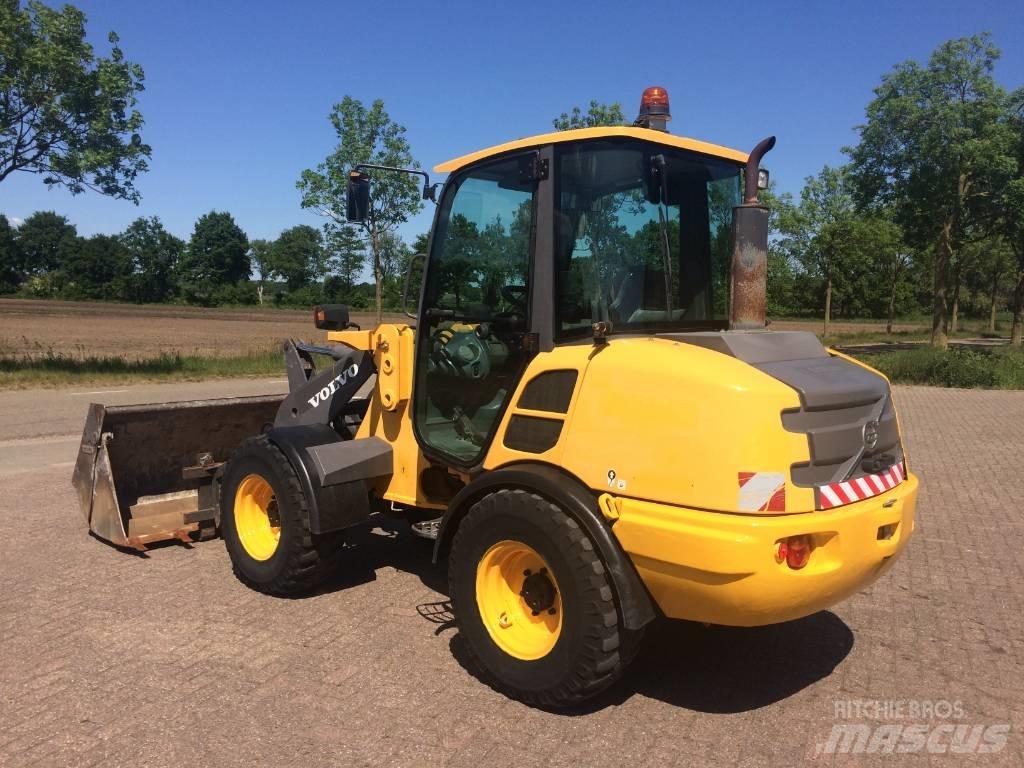 Volvo L 25 F Radlader