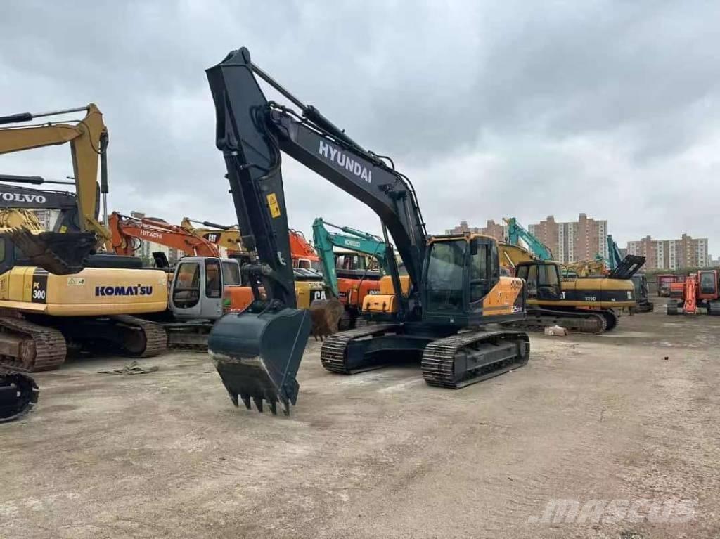 Hyundai 225LC-9T Raupenbagger