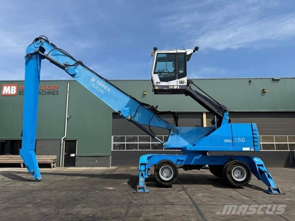 Fuchs MHL 350 Materialumschlag