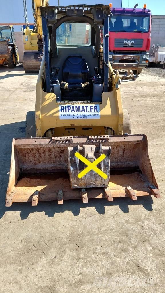 CAT 216 B Minilader