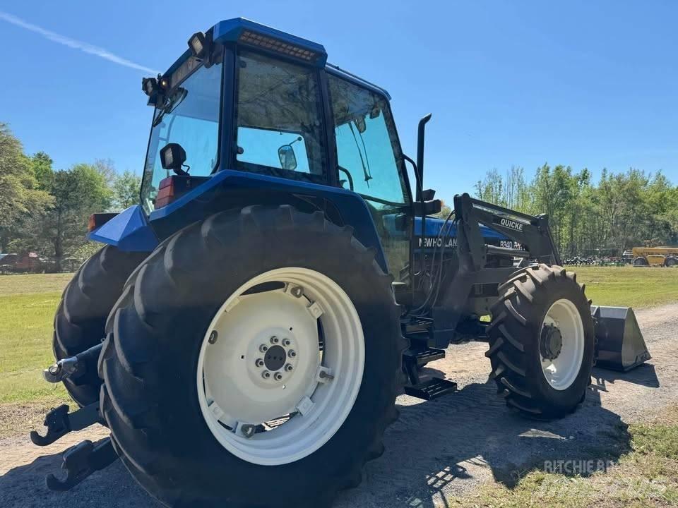 New Holland 8340 Traktoren