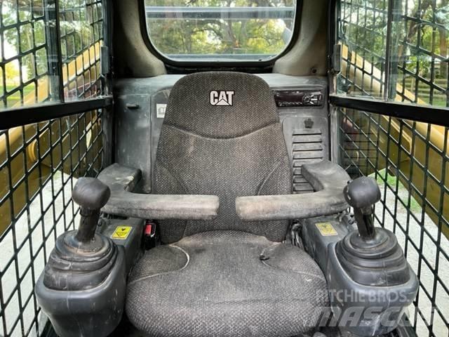 CAT 262 D Kompaktlader