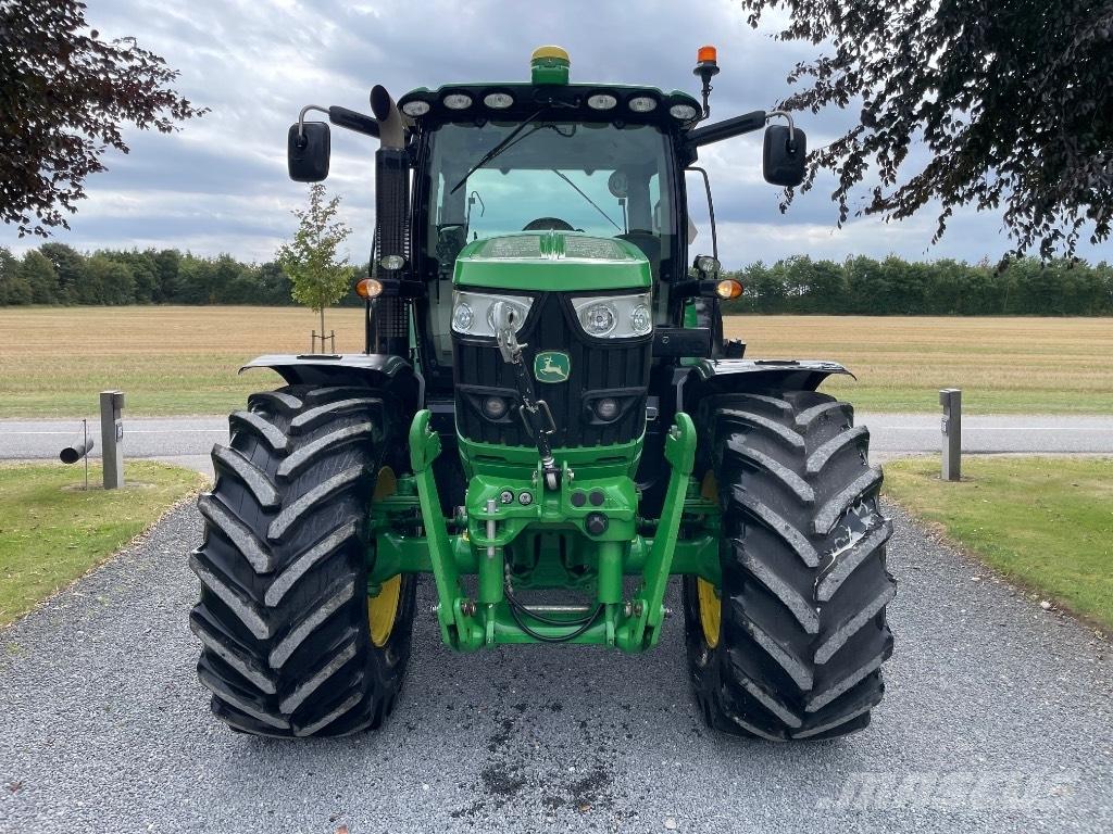John Deere 6150R Traktoren
