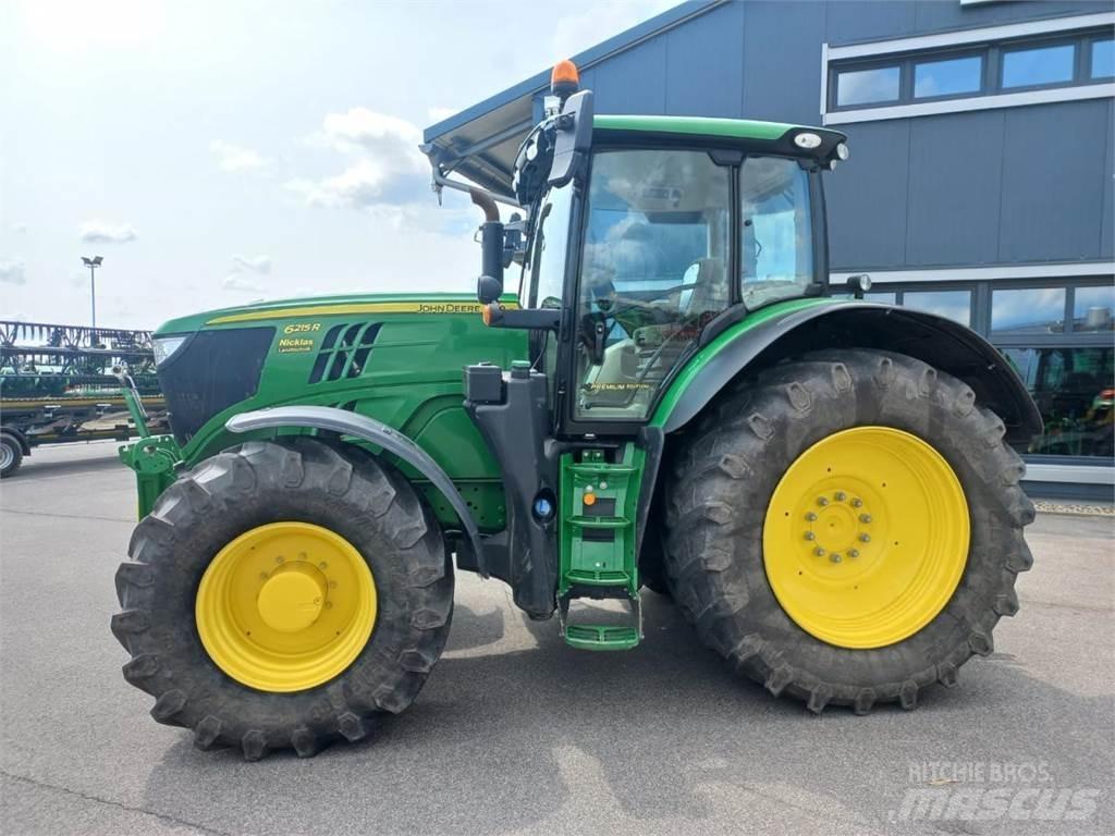 John Deere 6215R Traktoren