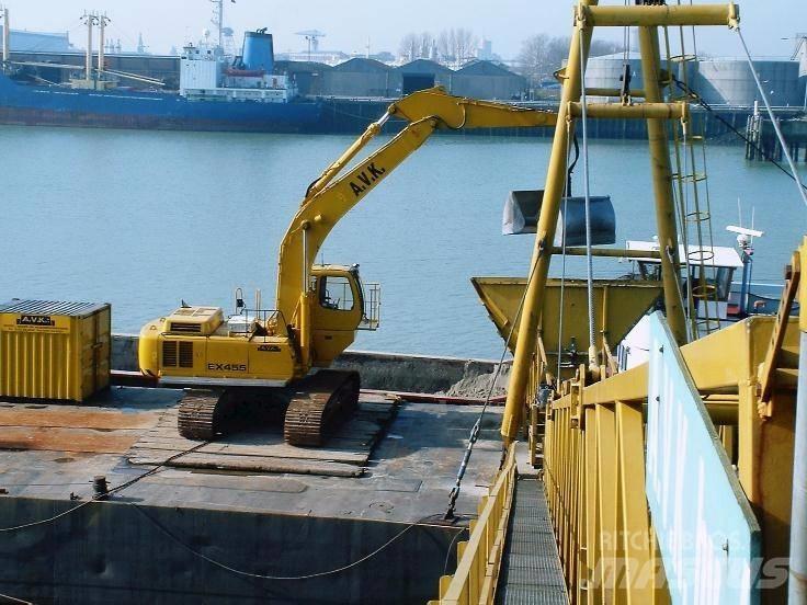 Hitachi EX455 Kabinen