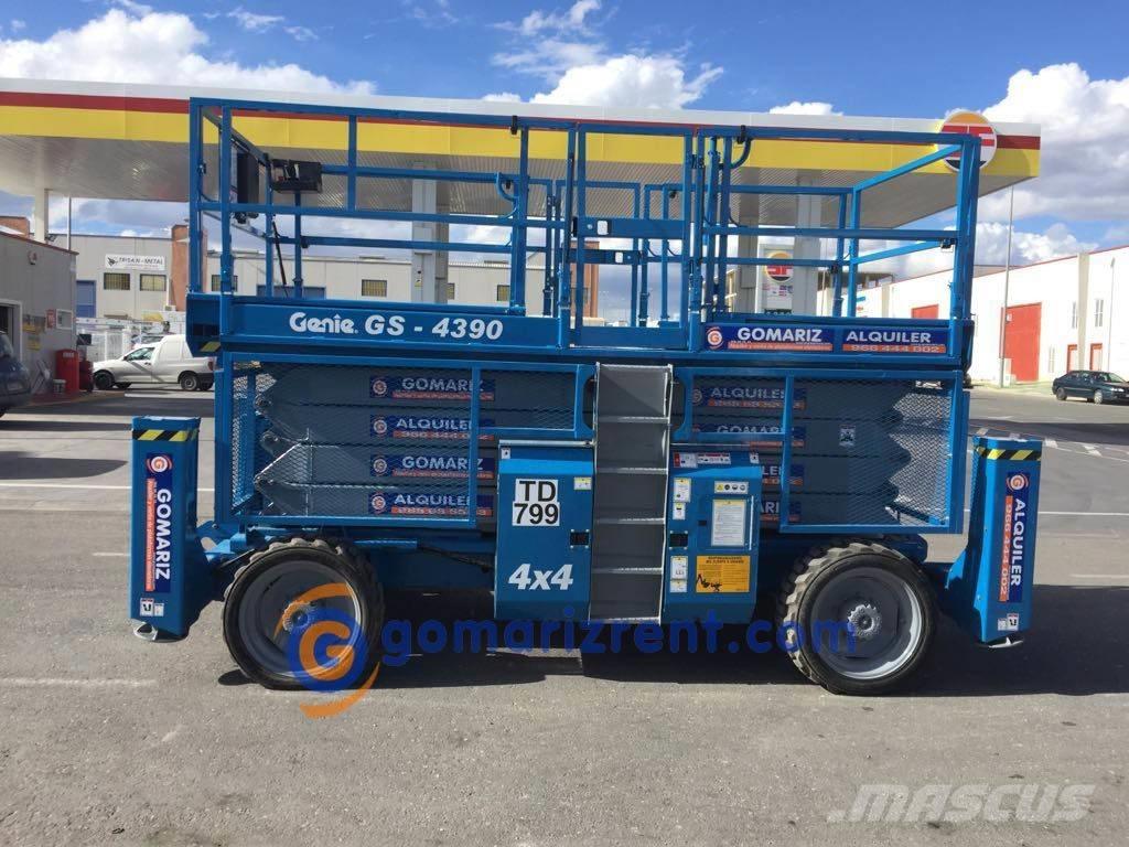 Genie GS 4390 Scheren-Arbeitsbühnen