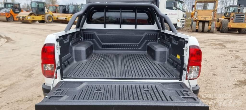 Toyota Hilux Pickup/Pritschenwagen