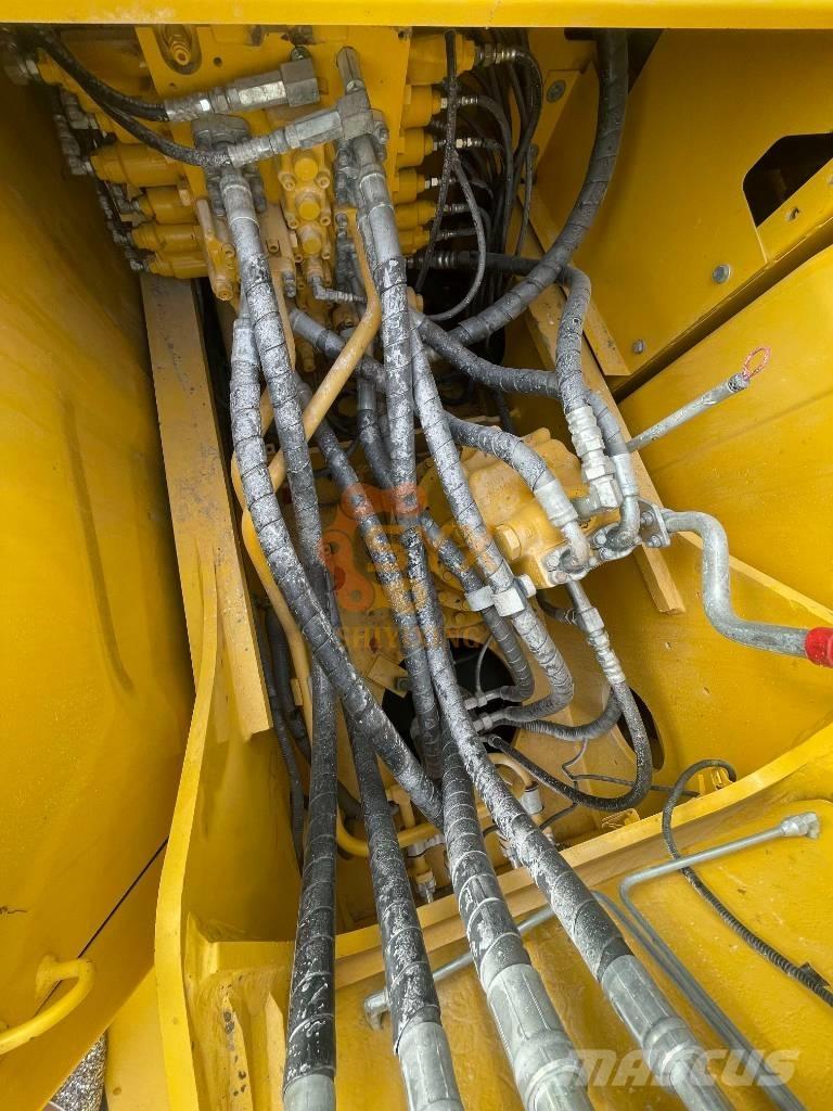 Komatsu PC 200-8 Raupenbagger