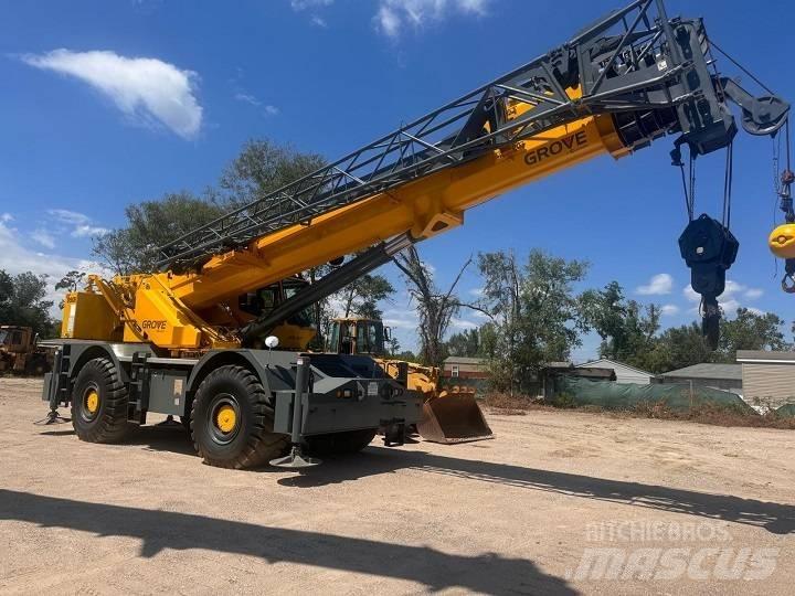 Grove RT 890 E Ruwterrein kranen
