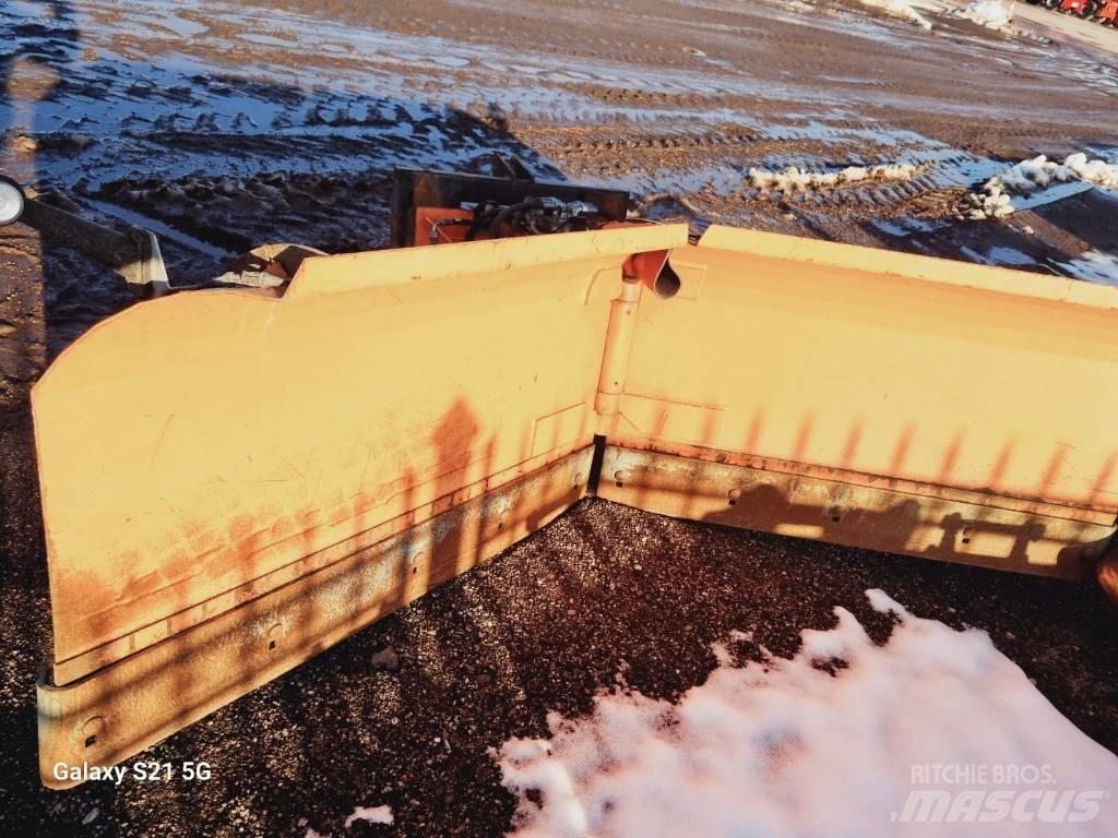 Pronar PUV 2800    OP26 Schneeschilde und -pflüge