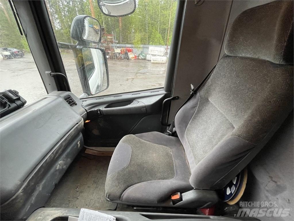 Scania 94 D 260 Kofferaufbau