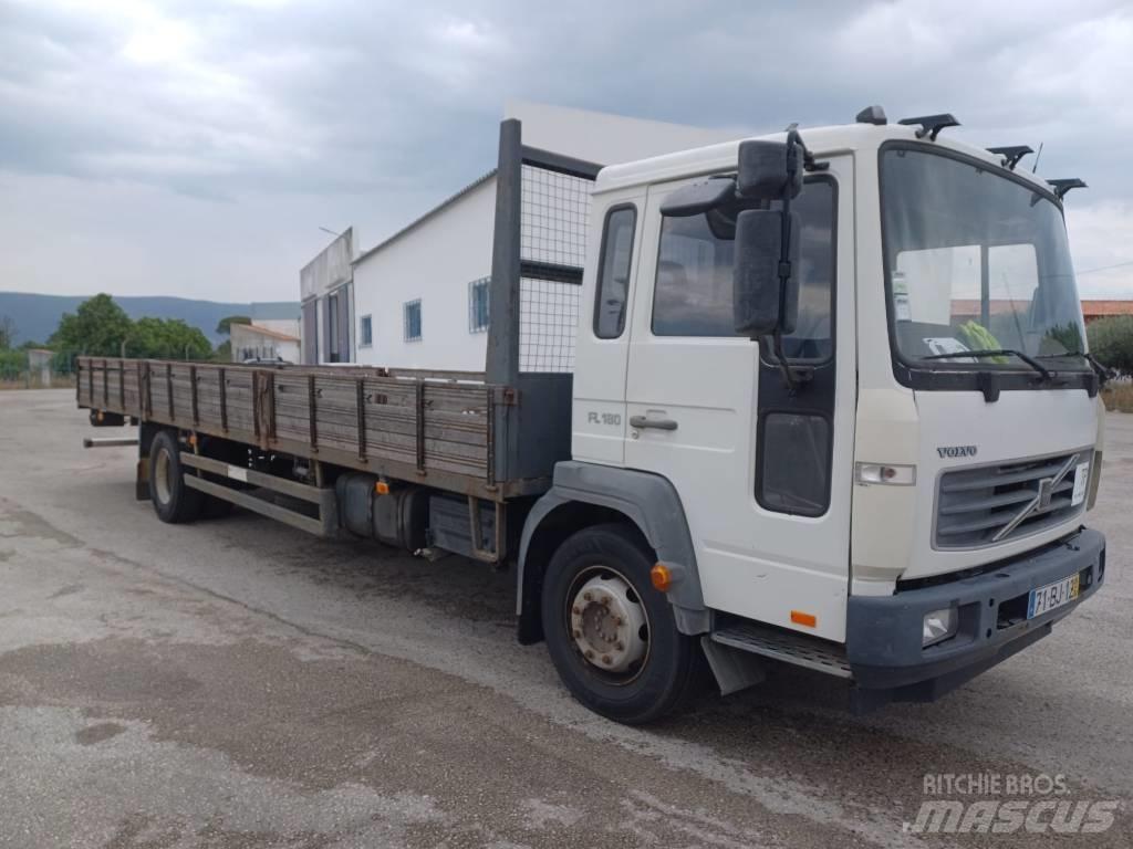 Volvo FL6 180 Pritschenwagen/Pritschenwagen mit Seitenklappe