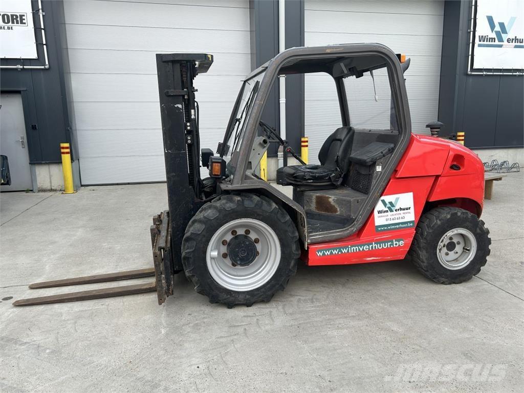 Manitou MH25-4 Geländestapler