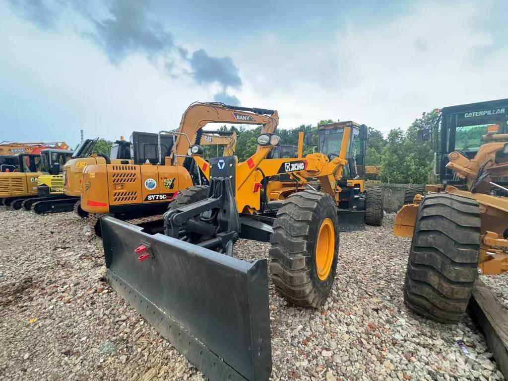 XCMG GR 2153 Grader