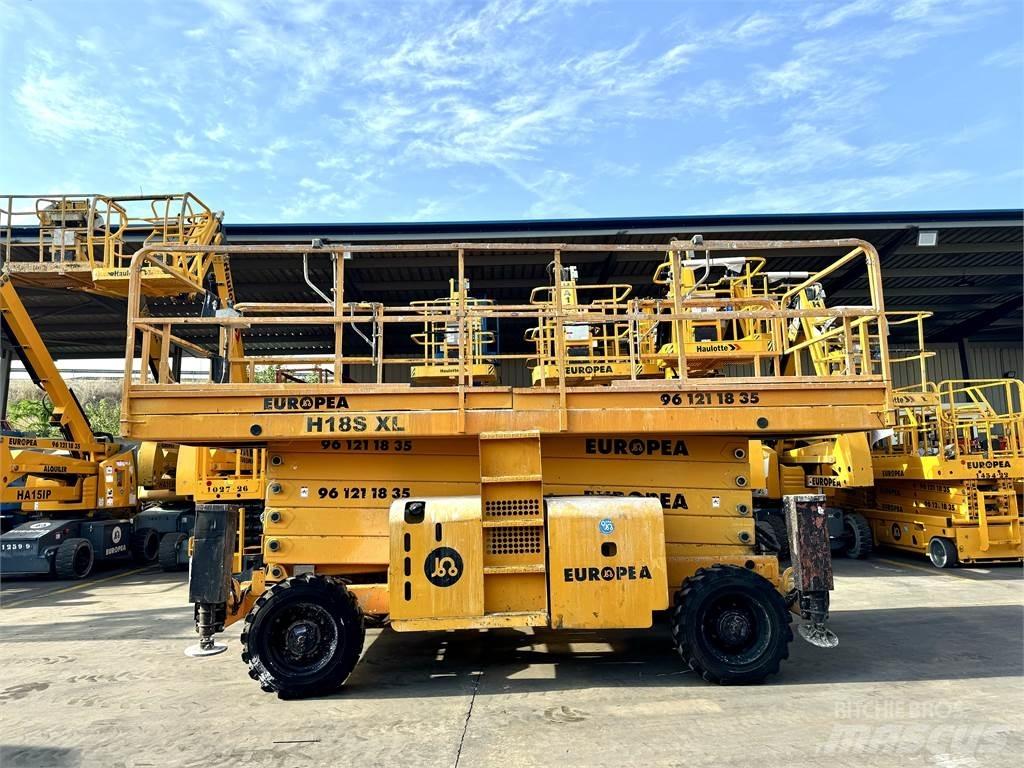 Haulotte H18SXL Scheren-Arbeitsbühnen