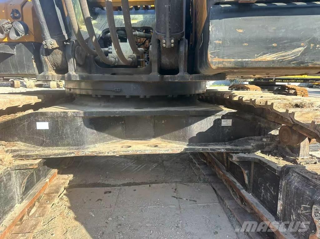Sany 750 Raupenbagger