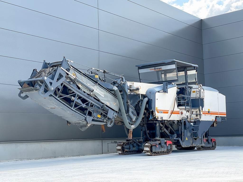 Wirtgen W 200 I Asphaltfräsen