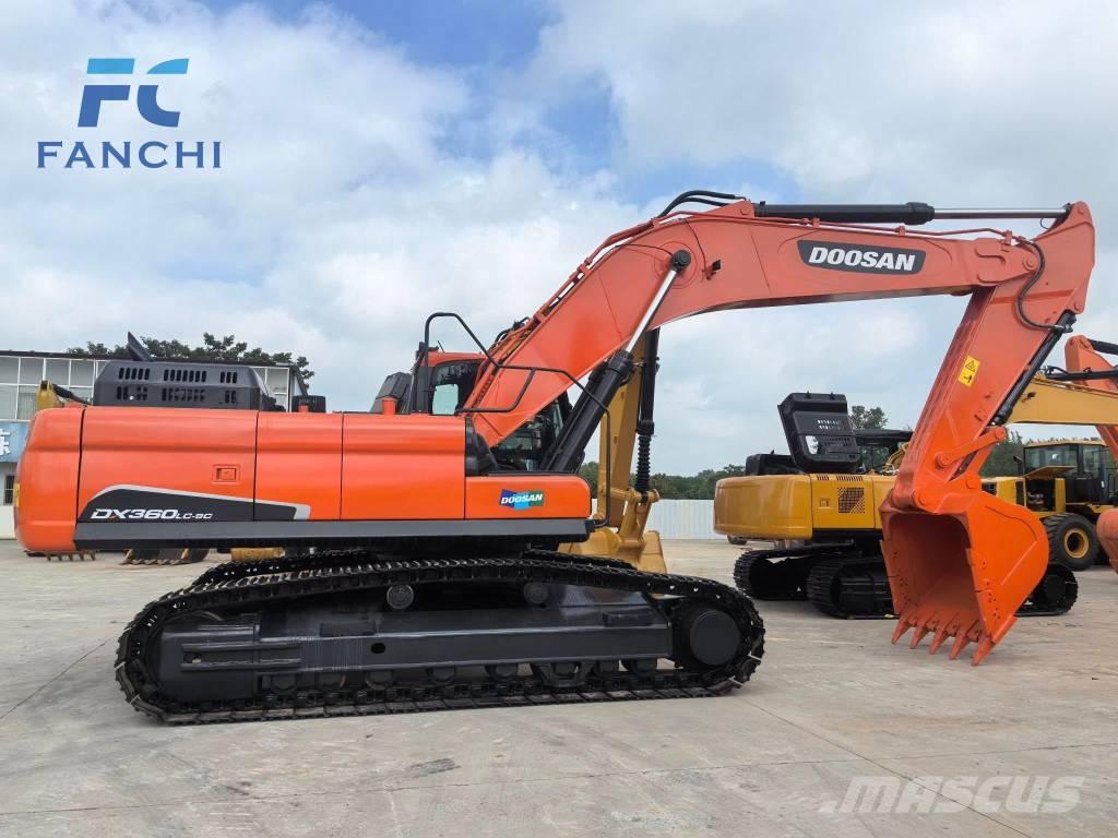 Doosan DX 360 LC Raupenbagger