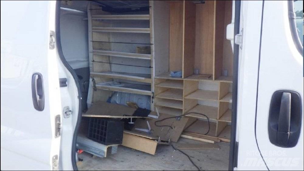Opel Vivaro Lieferwagen
