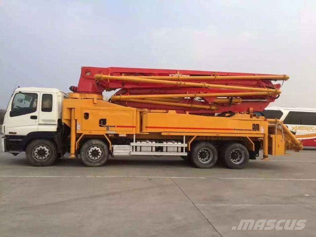 Putzmeister 37 M Concrete pump trucks