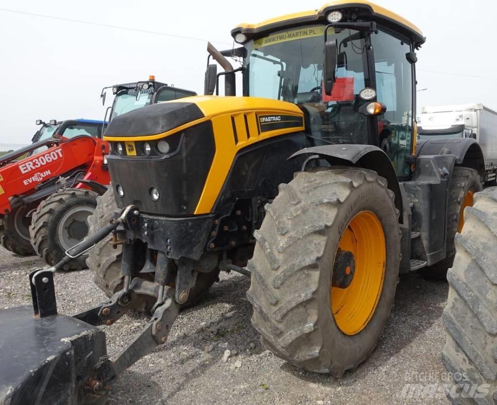 JCB Fastrac 4220 Traktoren