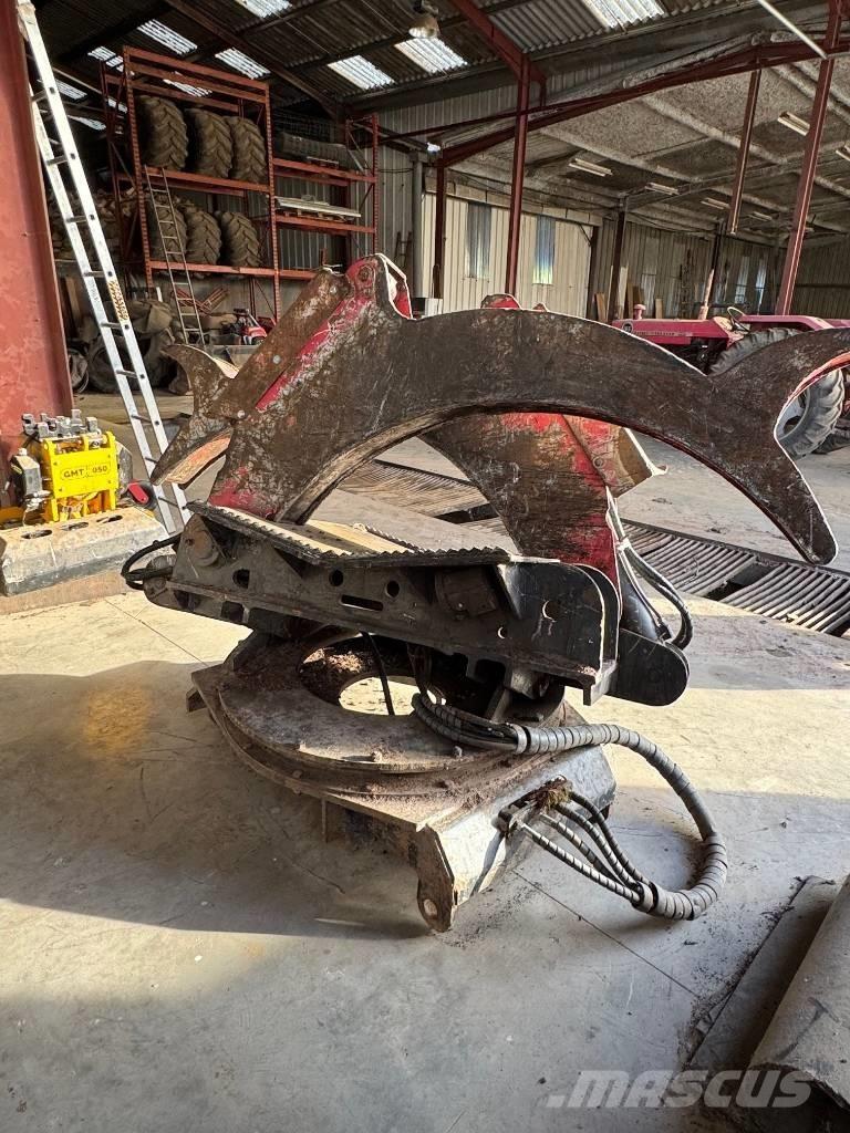 Noe NF210-6R Stammholzschlepper